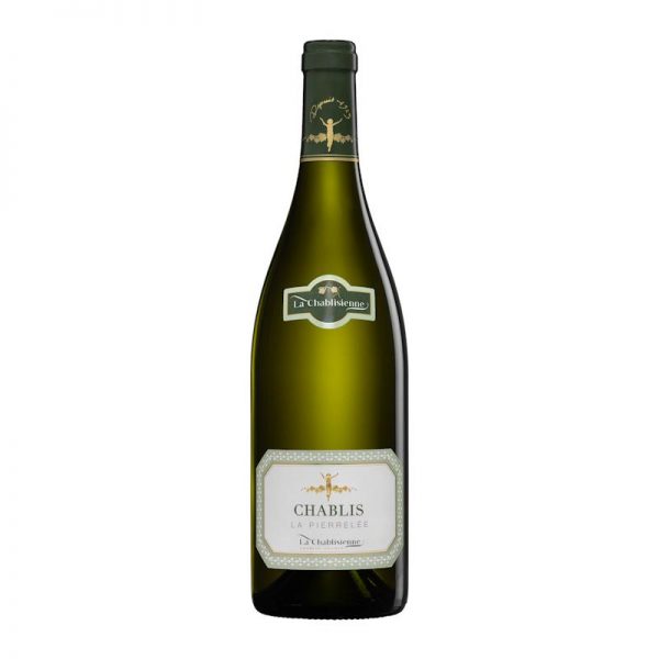 La Chablis La Pierrelèe is initially ample and fresh in the mouth, with nice, precise fruit definition in a perceptible mineral framework. Very good length and very well defined.