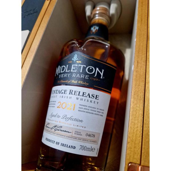 Midleton Very Rare 2021 - Image 2